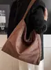 Bolso tote de ante transfronterizo para mujer, nuevo modelo otoño e invierno 2026, bolsa de gran capacidad para el día a día, bolso de hombro versátil casual