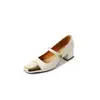 Novedad 2024 Zapatos Mary Jane de Estilo Francés Versátiles Puntera Cuadrada Tacón Grueso Tacones Altos Estilo Chanel Combinación de Colores Zapatos de una Hebilla para Mujer