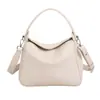 Bolsa de Mano tipo Almohada con Patrón de Lichi Vintage para Mujer Verano 2025 Nicho Casual Versátil Bolso de Hombro Cruzado de Alta Gama
