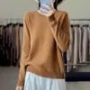 Top de punto cómodo, agradable para la piel y elegante con un diseño sencillo y elegante.. Esta pieza versátil es perfecta para usar en capas en otoño e invierno, con una construcción sin costuras