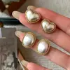 Pendientes Metálicos Franceses Retro con Forma de Corazón Ovalado Cepillado para Mujer, Lujo Ligero, Elegantes, Modernos y Versátiles