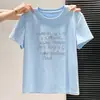 Camiseta de Manga Curta com Estampa de Letras Estilo Doce e Suave Coreano para Mulheres Verão 2026 Novo Top Curto Casual A11167