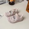 Sandálias casuais infantis de uma tira, sapatos casuais leves e respiráveis para crianças mais velhas, tênis fechados para corrida ao ar livre para meninos e meninas