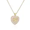 Collar Colgante Aogu Nuevo Producto Transfronterizo Elegante de Nicho Chapado en Cobre Oro de 18K Incrustado Zirconia Perla Corazón de María para Mujer