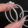 Ins Simples Estilo Frio Brincos Nicho Feminino Sentido Luz Design de Luxo Elegante All-match Brincos Micro Incrustado com Brincos de Diamante