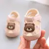 26 Zapatos Chirriantes Nuevos de Primavera y Verano para Bebé, Zapatos para Niños Pequeños, Sandalias, Zapatos Suaves de Dibujos Animados para Niños y Niñas, Zapatos para Niños