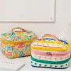 Bolsa de Maquillaje Portátil de Gran Capacidad 2026 con Pequeño Patrón Floral, Bolso Acolchado de Flores Lindas para Mujer
