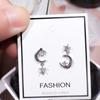Pendientes asimétricos de estrella y luna coreanas, sencillos, de plata de ley, elegantes, con agujeros para las orejas, de alta calidad.