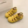 Sandalias Perforadas de Gamuza Estilo Romano para Mujer, Nuevo Modelo de Verano con Suela Suave, Pantuflas de Punta Cerrada, Zuecos, Zapatos con Agujeros