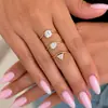 Anel de Aço Inoxidável Ins de Alta Qualidade Estilo Europeu e Americano Gota d'Água com Zircônia, Anel Empilhável de Ouro 18K de Luxo Leve Cravejado com Diamantes Redondos
