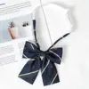 Camisa con Pajarita Borgoña para Niñas jk Accesorios de Lazo Estilo Preppy Estudiante Ropa de Marinero Ropa de Soltero Cuello Raíz de Pluma Flor