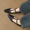 Zapatos Mary Jane de Camelia con Tacón Grueso de 3.5cm, Nuevos Zapatos con Tira en T 2026, Tallas 33-43, Moda Transfronteriza Tallas Grandes