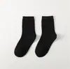 Nuevos calcetines coloridos de primavera y verano para niños calcetines de color caramelo para niños calcetines de color liso para estudiantes de primaria Regalos Venta al por mayor