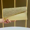 Nova Bolsa de Mão de Strass de Alta Qualidade Moda Exquisita Bolsa com Corrente de Cristal Bolsa de Noite para Socialites Bolsa Transversal Bolsa Envelope