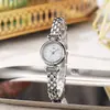 Reloj para Mujer de Nuevo Diseño con Esfera Pequeña Más Vendido, Reloj con Brazalete de Acero de Lujo Ligero Amigable para Estudiantes, Estilo de Nicho con Acabado de Alta Gama, Modelo Popular