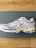 Zapatos Putian Puros Originales Serie Nb2002R Gris Yuanzu para Hombres y Mujeres Retro Casual Deportivos Puros Originales Transpirables Zapatos de Papá