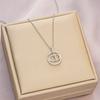 Tiktok popular CD letras luz luxo elegante lindo cheio de diamante titânio aço colar elegante simples all-match clavícula corrente atacado
