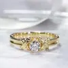 El Anillo de Mujer Entrelazado de Pedrería 18K Electrochapado Más Vendido de Wish es Romántico, Exquisito, Deslumbrante, Lujoso y Brillante