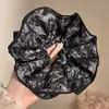 Goma para el pelo con estampado estilo Academia Melard para mujer, scrunchie de satén con malla de estampado de leopardo vintage, banda elástica de alta elasticidad y duradera