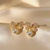 Pendientes de Metal Geométricos Retro con Aguja de Plata S925 para Mujer, Diseño de Nicho, Pendientes de Alta Gama, Lujo Accesible, Pendientes Atmosféricos al Mayoreo