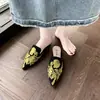 Nuevas Medias Zapatillas de Punta Bordadas Estilo Chino para Mujer, Moda Primavera y Verano, Mules Planos con Bordado Tradicional Chino, Versátiles