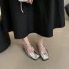 Sapatos de Couro Pequenos de Bico Quadrado Francês para Mulheres 2025 Primavera Novo Design Versátil Nicho Sapatilhas Sapatos Mary Jane Sola Ins