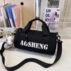 Suporta Personalização de Bolsas Esportivas Cilíndricas, Bolsas Pequenas Leves para Viagem, Bolsas de Ombro e Transversais, Atacado de Fabricantes para Viagens de Curta Distância