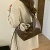 Bolso de Mano Retro Transfronterizo de Gran Capacidad para Mujer, Nuevo Estilo Invierno 2025, Simple y Versátil, Estilo Extranjero, Bolso de Hombro Cruzado Individual
