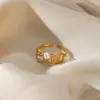 Anillo de Acero Inoxidable con Incrustaciones de Perla Circonita Fritillaria Estilo Ins Joyería de Línea Simple de Lujo Ligero anillos