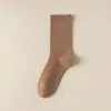 Calcetines de longitud media inspirados en el estilo ins japonés, calcetines blancos para mujer, hechos a medida, color sólido, versátiles, simples, cómodos, calcetines postparto