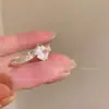 Anillo de Azucarero de Zirconia Cepillado Dorado de Segunda Mano Vintager para Mujer Lujo Accesible Diseño de Nicho de Gama Alta Anillo Abierto