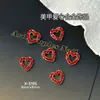 Joias para Unhas Hot Selling Transversais Coração de Pêssego Vazado Dia dos Namorados Diamante Tridimensional Amor Liga Metálica Joias de Unha Usáveis