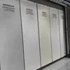 Laje de Rocha de Guangdong 800X2600X9mm Esmaltada na Superfície Luz Suave Microcimento Parede de Fundo Painel de Parede Liso Cor Sólida Aveludado