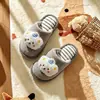 Chinelos de algodão infantis, pantufas de casa para ambientes internos, sapatos de chão de inverno para meninos, novo estilo 2026, design fofo de desenho animado, pantufas de bebê para meninas
