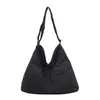 Bolso de hombro impermeable de nailon simple estilo coreano nuevo, gran capacidad, color sólido, bolso de mano casual simple para mujer
