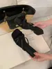 Primeiro Encontro com os Chinelos de Salto Anabela Estilo Francês para Mulheres, Novo Modelo 2026 para o Verão, Perfeitos para a Praia, com um Toque Deslumbrante e de Alto Padrão