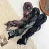 Bufanda degradada de lunares plisada vintage para mujer, bufanda fina de seda artística desgastada, chal decorativo casual y atmosférico estilo coreano