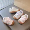 Sapatos de caminhada para bebê menina coleção outono 2026: tênis doces e fofos, antiderrapante, sapatos casuais funcionais versáteis