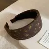 Diadema de Esponja Estilo Coreano Retro Floral de Lunares con Borde Ancho para Mujeres Diadema de Tela para Cráneo Cabello de Temperamento Suave Presionador de Cabello Accesorio para el Cabello