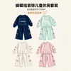 Roupa de Desenho Animado Infantil: Conjunto de Moletom com Estampa de Desenho e Calça Wide Leg para Meninas, Macacão Esportivo de Gola Redonda para Bebê Venda por Atacado