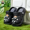 (Venta Directa de Fábrica) Zuecos para Niños Niños, Nuevo Modelo Verano 2026, Pantuflas Antideslizantes para Exteriores para Niños Mayores