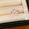 Anillo abierto floral de corte redondo con incrustaciones de circonita, sensación de nicho de alta gama, simple y elegante, accesorio de mano versátil para el día a día
