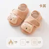 Zapatos para Bebé de 1-3 Años Pre-caminantes Suela Suave Puntos de Pegamento Antideslizantes Muñeco de Dibujos Animados Zapatos para el Suelo Zapatos para el Hogar de Interior para Niños Recién Nacidos