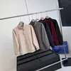Sudadera Térmica Cálida de Manga Larga para Hombre, Cuello Alto, Media Cremallera, Cuadros Ultra Finos, Versátil, Casual, para Viajes Urbanos en Otoño/Invierno