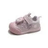 Zapatos para Caminar de Cuero para Niños 2026 Nueva Llegada Otoño Niños Deportivos Versátiles Decoración de Dibujos Animados Suela Suave Antideslizante