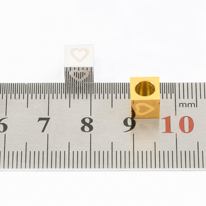 A018-A019_0002_4E2A0325