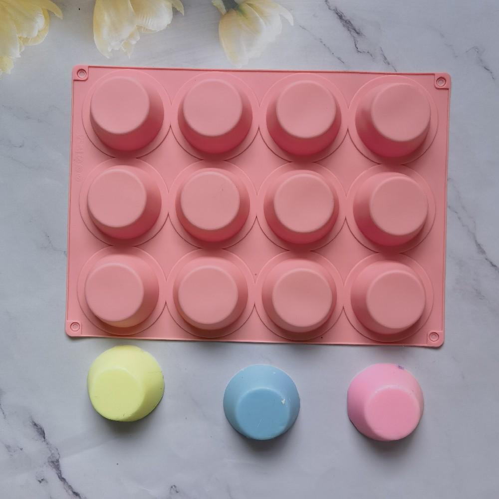 12 (4)