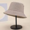 Chapéu de Caminhada ao Ar Livre com Listras e Blocos de Cor em Estilo Coreano para Mulheres, Chapéu de Pescador para Primavera e Verão, Chapéu Bucket Versátil Japonês, Chapéu para Sombra e Proteção Solar