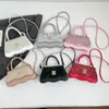 Bolsa de Ombro Cruzada Versátil Simples Casual Texturizada de Inverno 2026 Nova Moda Elegante de Alta Qualidade