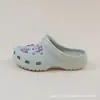 Nuevos Accesorios para Zuecos Infantiles Hebilla DIY para Zapatos Cereza de Dibujos Animados Flor para Zapatos de Niña Hebilla Desmontable